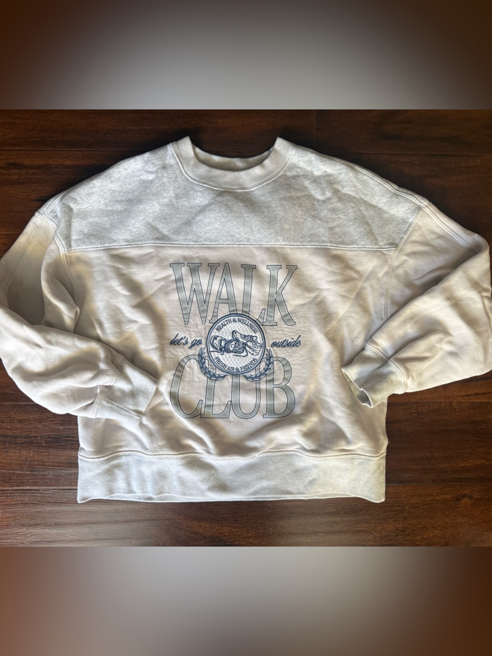 Abercrombie & Fitch Crew Neck Sweatshirt size medium